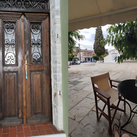 Apartamento Charming In Village Tríkeri